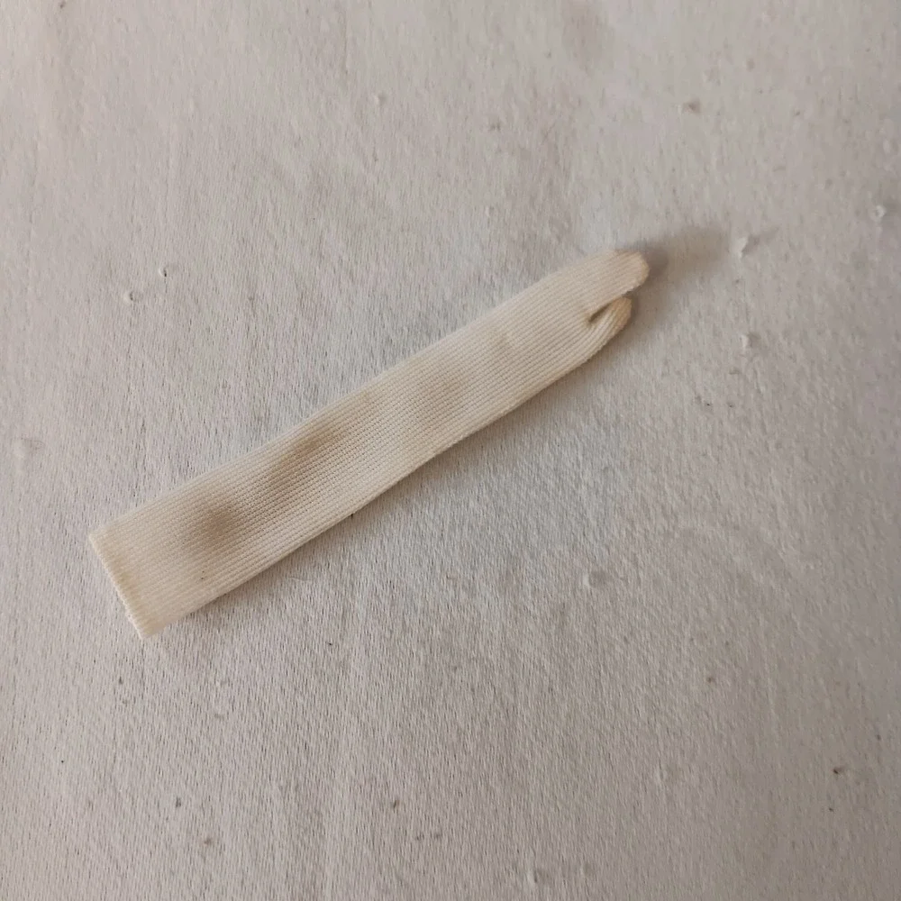 VINTAGE BARBIE LONG WHITE TRICOT GLOVE TO MANY MATTEL OUTFITS Replacement Access
